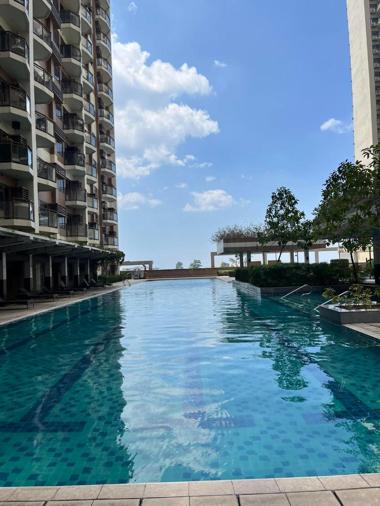 Bayfront - Near Airport, Moa, Picc, Star City, Manila Bay - Pet-Friendly With Fast Wifi, Netflix & Pool Access Pasay Kültér fotó