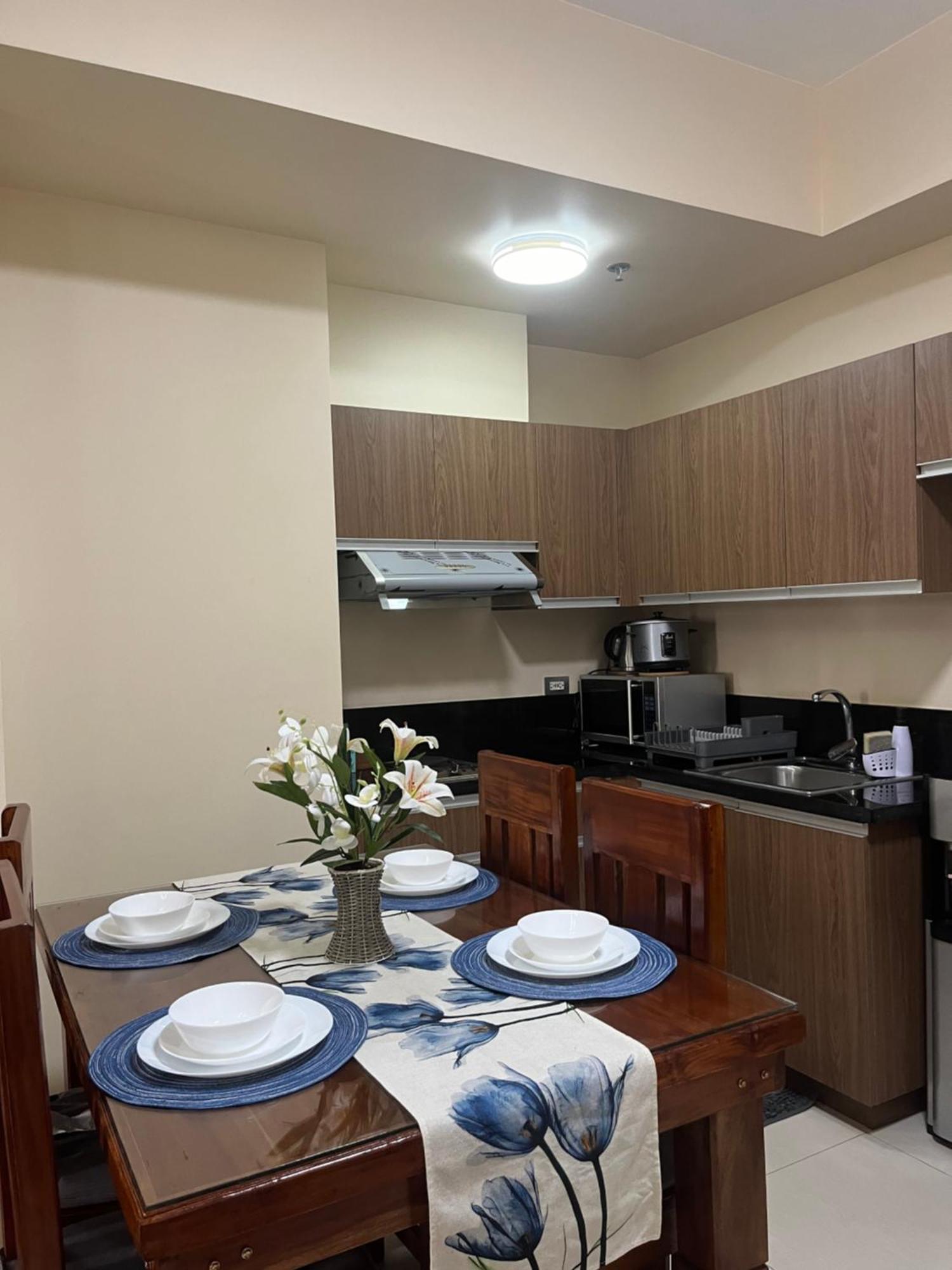 Bayfront - Near Airport, Moa, Picc, Star City, Manila Bay - Pet-Friendly With Fast Wifi, Netflix & Pool Access Pasay Kültér fotó