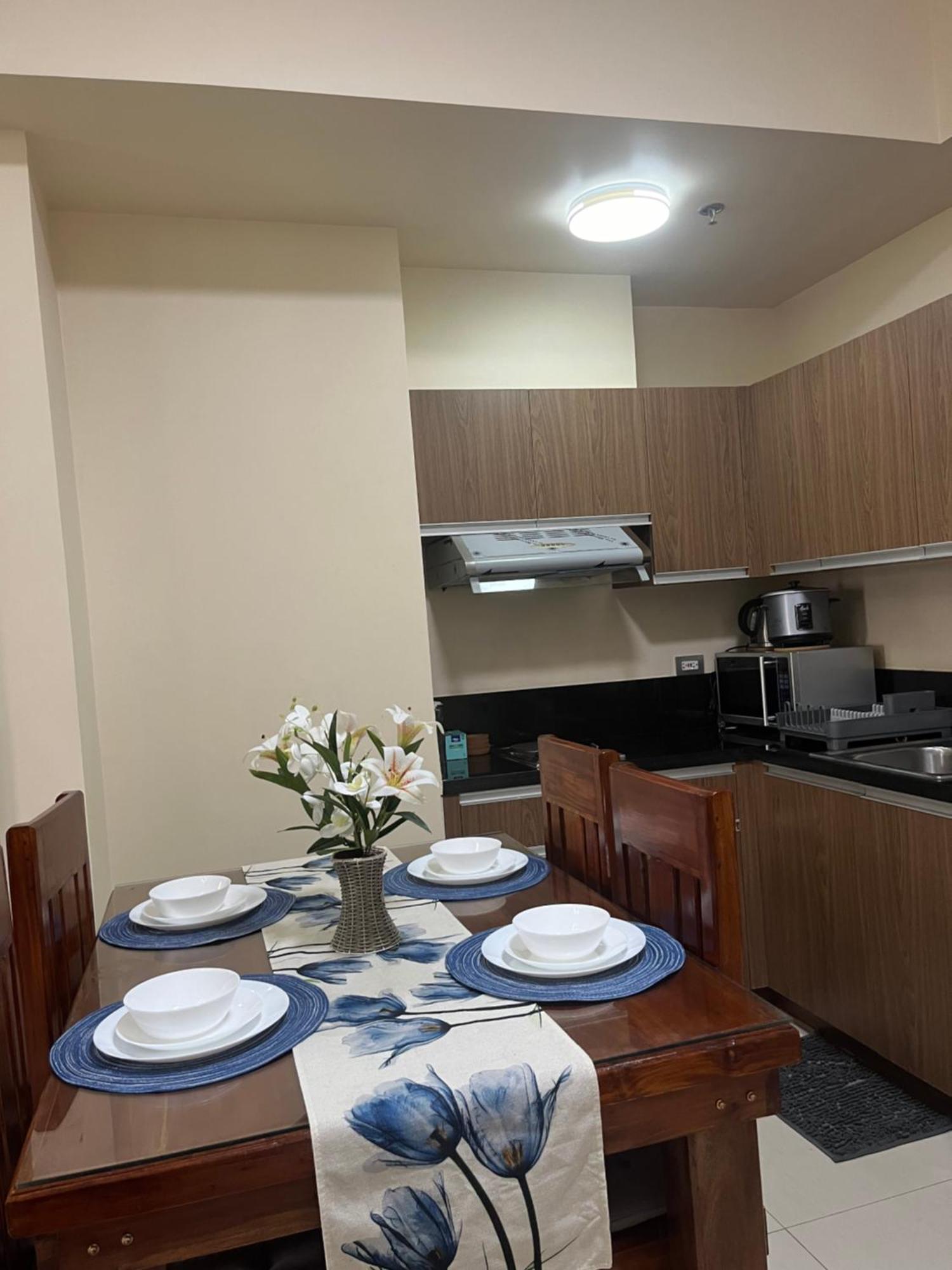 Bayfront - Near Airport, Moa, Picc, Star City, Manila Bay - Pet-Friendly With Fast Wifi, Netflix & Pool Access Pasay Kültér fotó